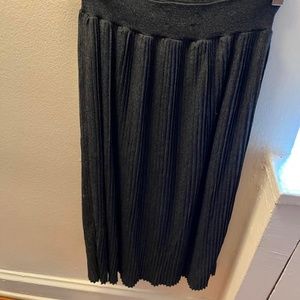 Zara Mid- length grey skirt